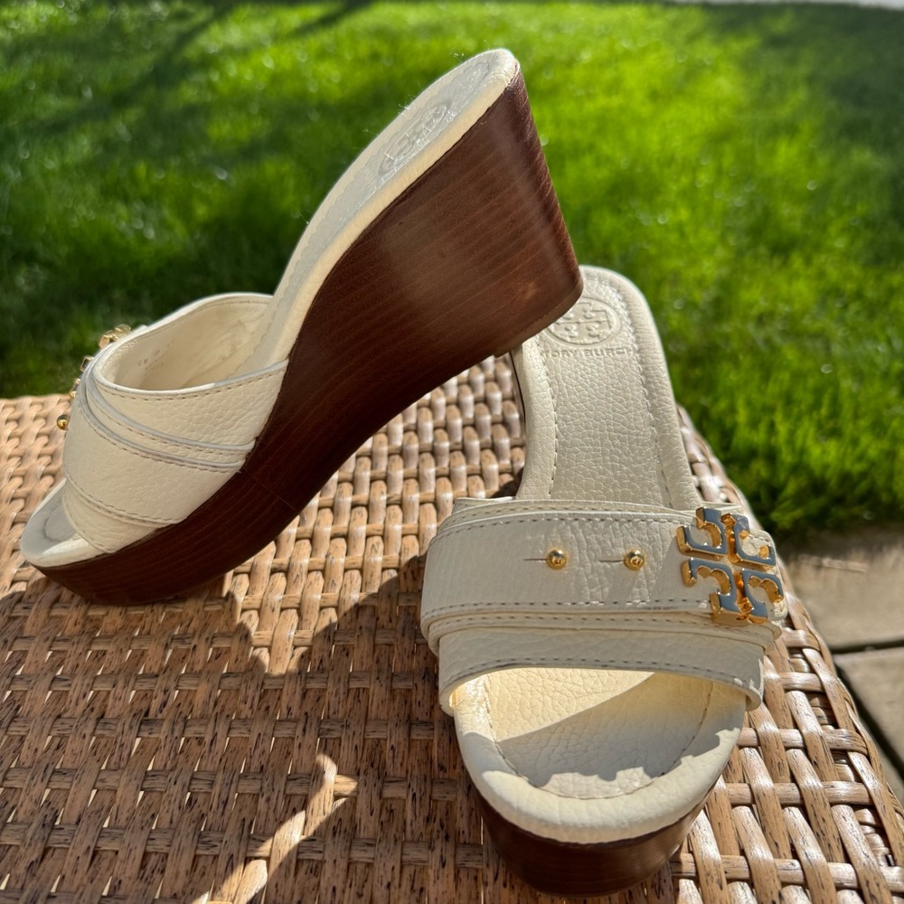 Tory Burch Platform Elina Wedge Slide Sandals Cream Ivory Gold Logo Size 6M
